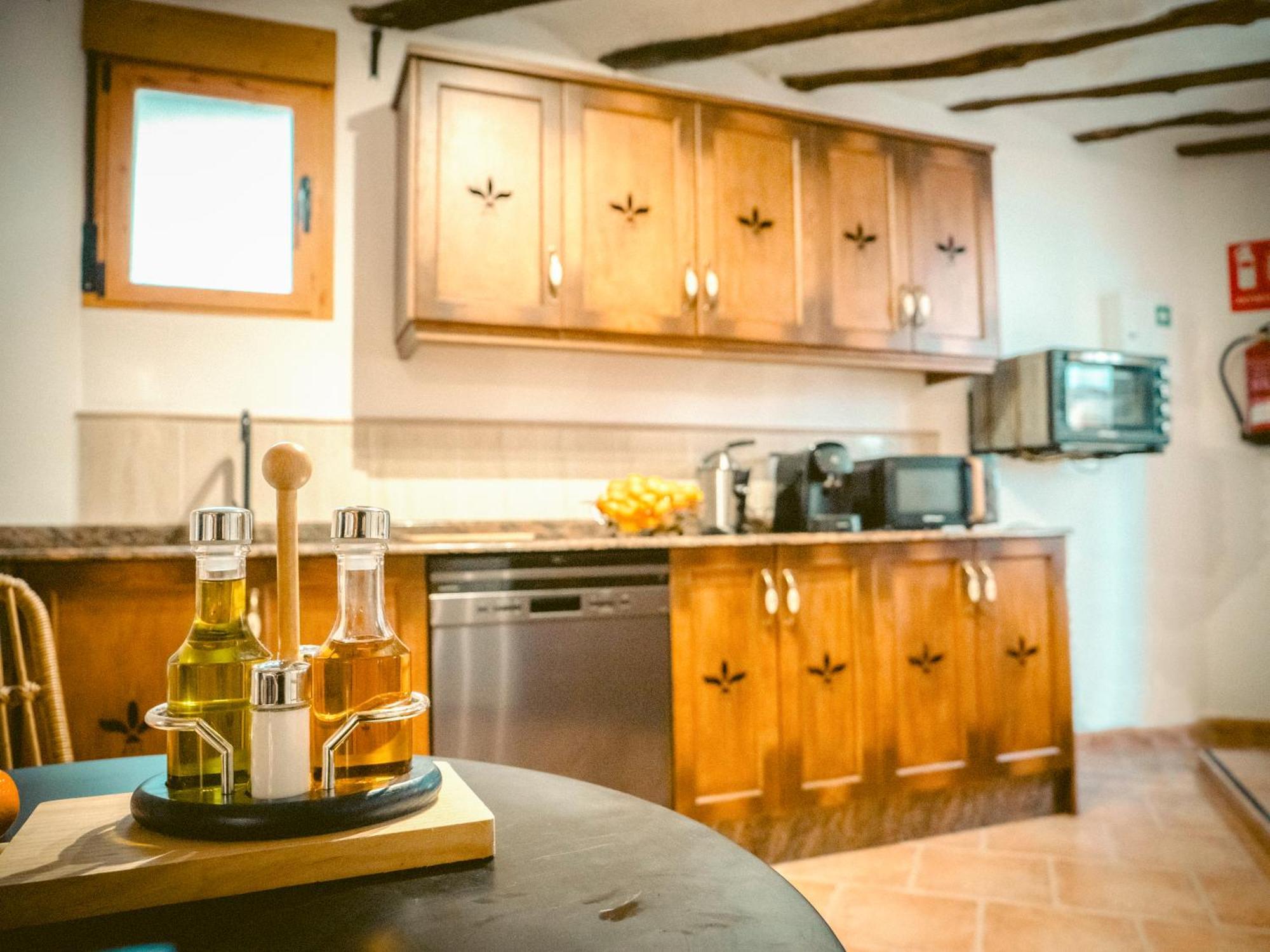 אלקלה דל חוקאר Casa Rural El Encanto De La Gila מראה חיצוני תמונה