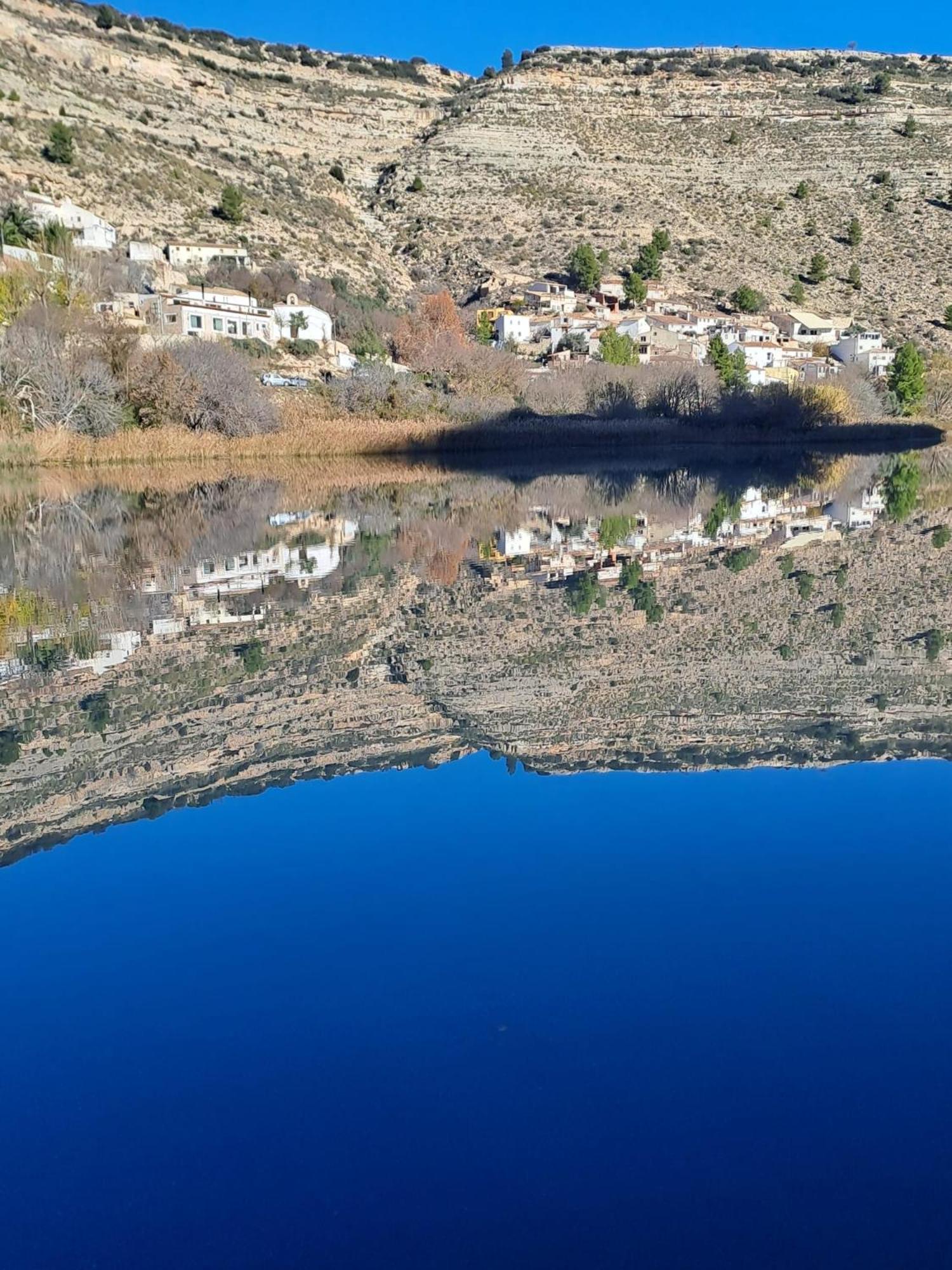 אלקלה דל חוקאר Casa Rural El Encanto De La Gila מראה חיצוני תמונה