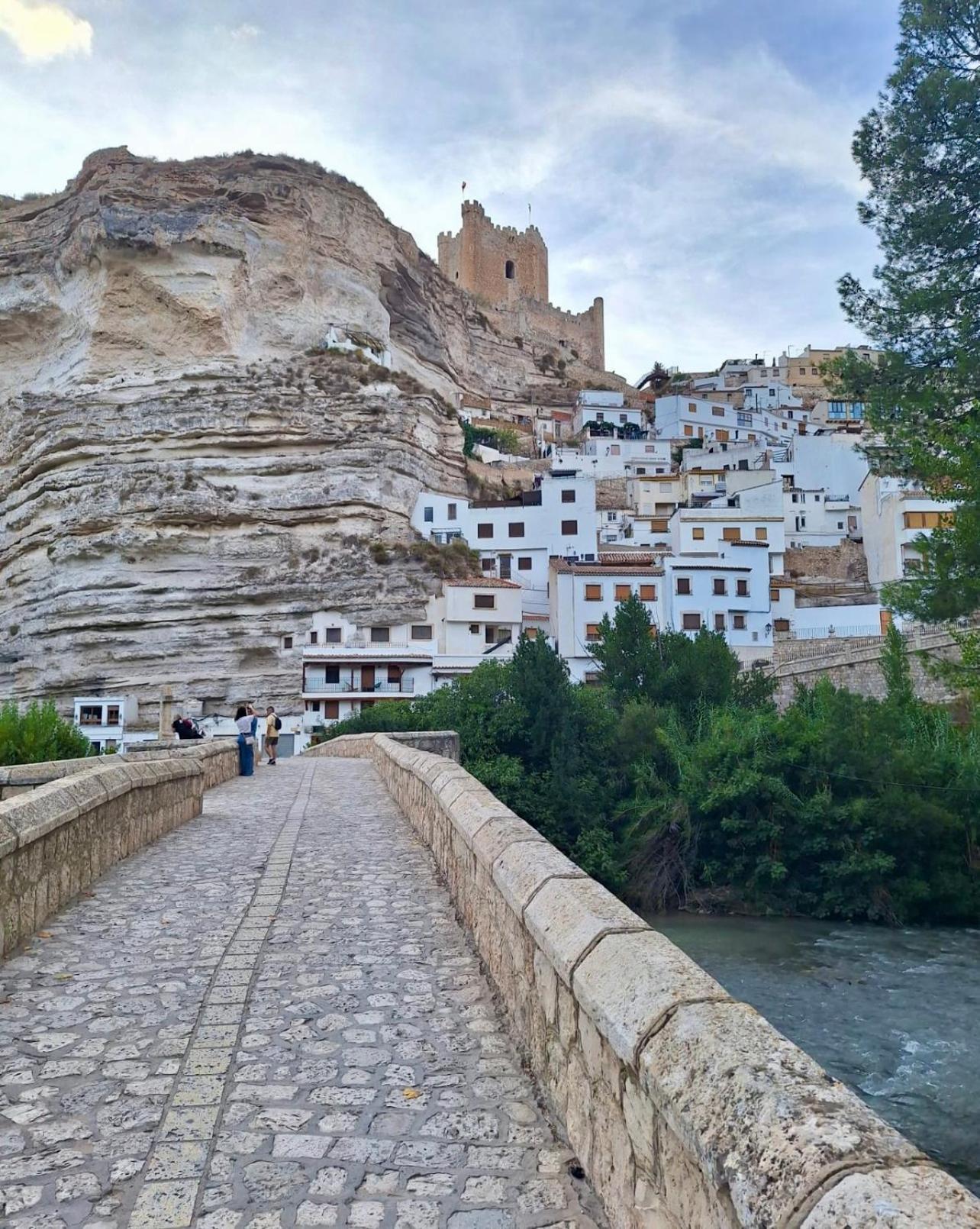 אלקלה דל חוקאר Casa Rural El Encanto De La Gila מראה חיצוני תמונה